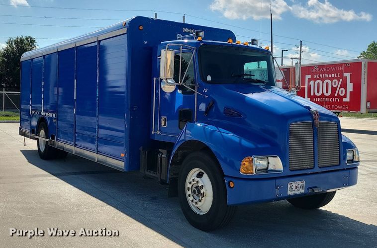 image for item BR9792 2001 Kenworth T300  delivery truck