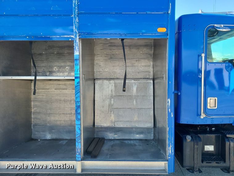 image for item BR9792 2001 Kenworth T300  delivery truck