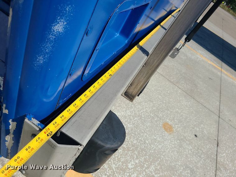 image for item BR9792 2001 Kenworth T300  delivery truck