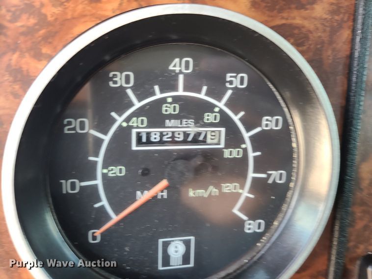 image for item BR9792 2001 Kenworth T300  delivery truck