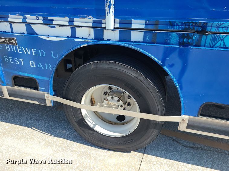 image for item BR9792 2001 Kenworth T300  delivery truck