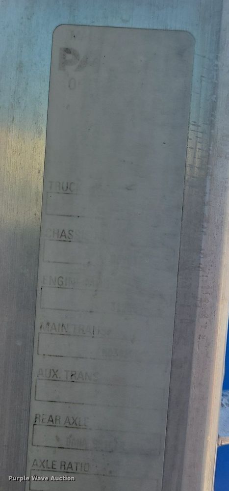 image for item BR9792 2001 Kenworth T300  delivery truck