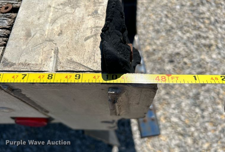 image for item DI7853 2002 Utility Trailers  flatbed trailer