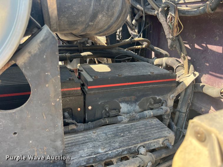 image for item DN3084 1992 Kenworth T800  semi truck