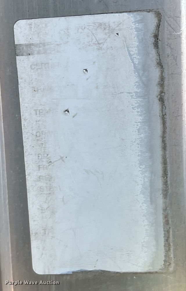 image for item DN3084 1992 Kenworth T800  semi truck