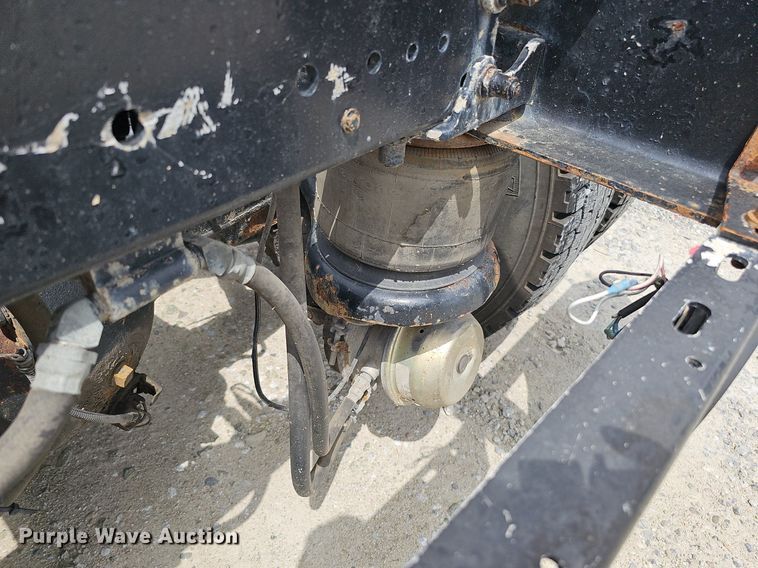 image for item DO2874 1996 Kenworth T600  semi truck