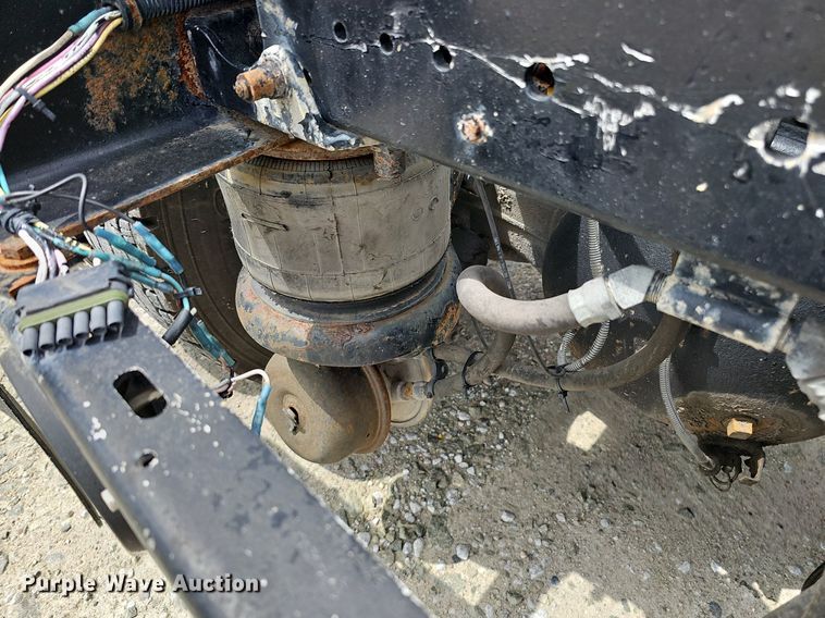 image for item DO2874 1996 Kenworth T600  semi truck