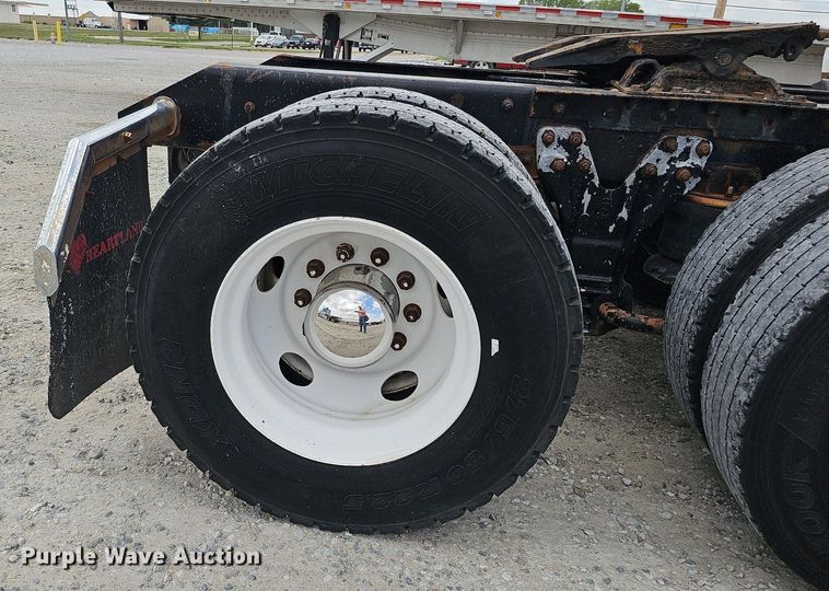 image for item DO2874 1996 Kenworth T600  semi truck