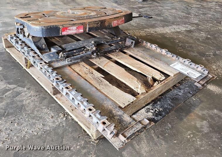 image for item DO2876 Fontaine No-Slack II SL7MTB875024  fifth wheel plate