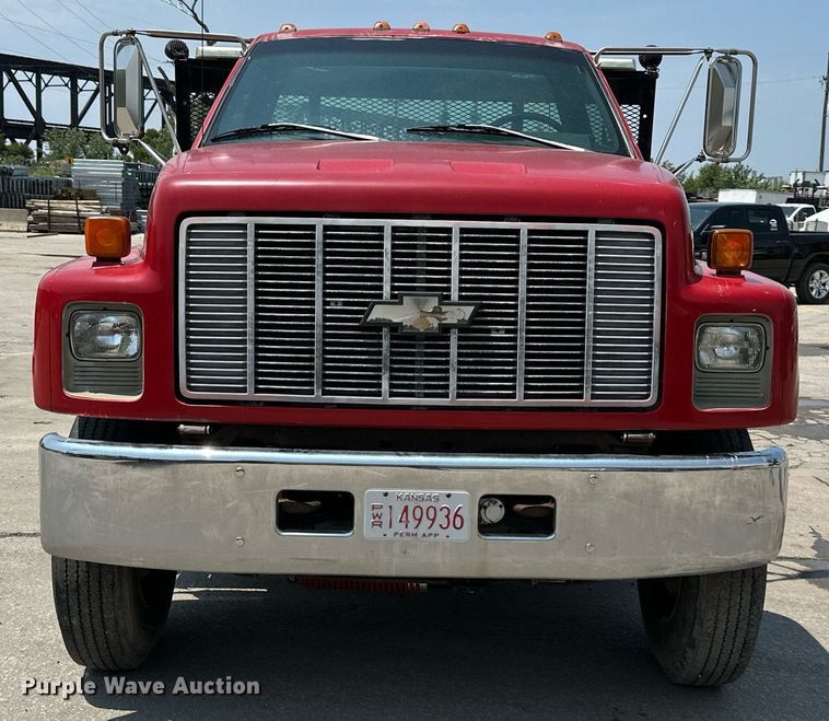 image for item DO5167 1996  Chevrolet Kodiak C6500  flatbed truck