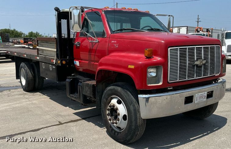 image for item DO5167 1996  Chevrolet Kodiak C6500  flatbed truck
