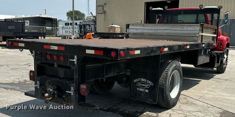 image for item DO5167 1996  Chevrolet Kodiak C6500  flatbed truck