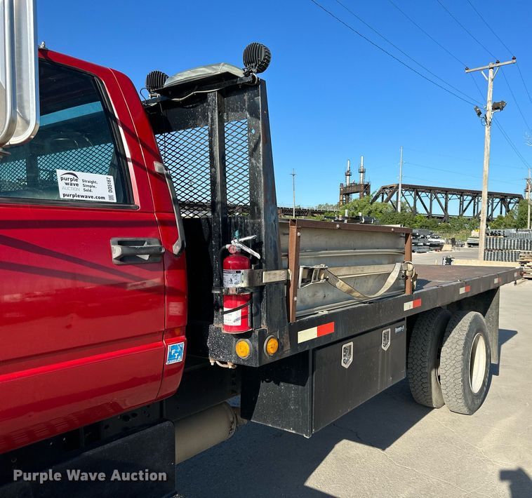 image for item DO5167 1996  Chevrolet Kodiak C6500  flatbed truck