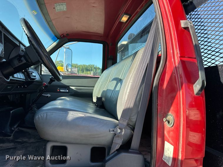 image for item DO5167 1996  Chevrolet Kodiak C6500  flatbed truck