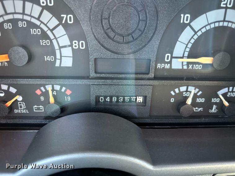 image for item DO5167 1996  Chevrolet Kodiak C6500  flatbed truck