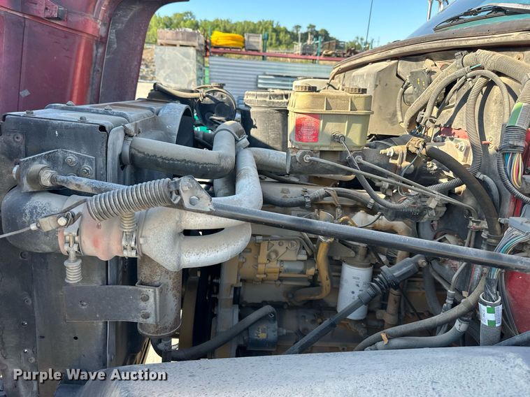 image for item DO5167 1996  Chevrolet Kodiak C6500  flatbed truck