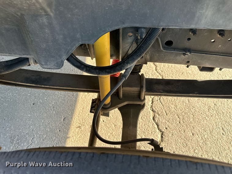 image for item DO5167 1996  Chevrolet Kodiak C6500  flatbed truck