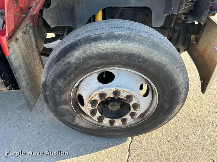 image for item DO5167 1996  Chevrolet Kodiak C6500  flatbed truck