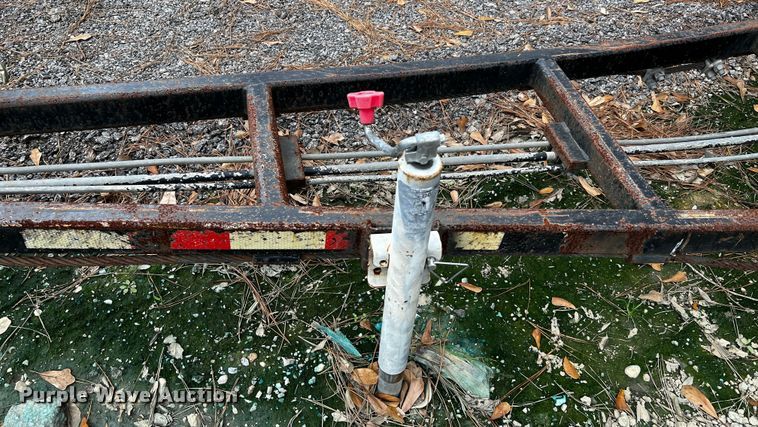 image for item DQ1975 2009 Amrep AMTTP-24  roll-off container trailer