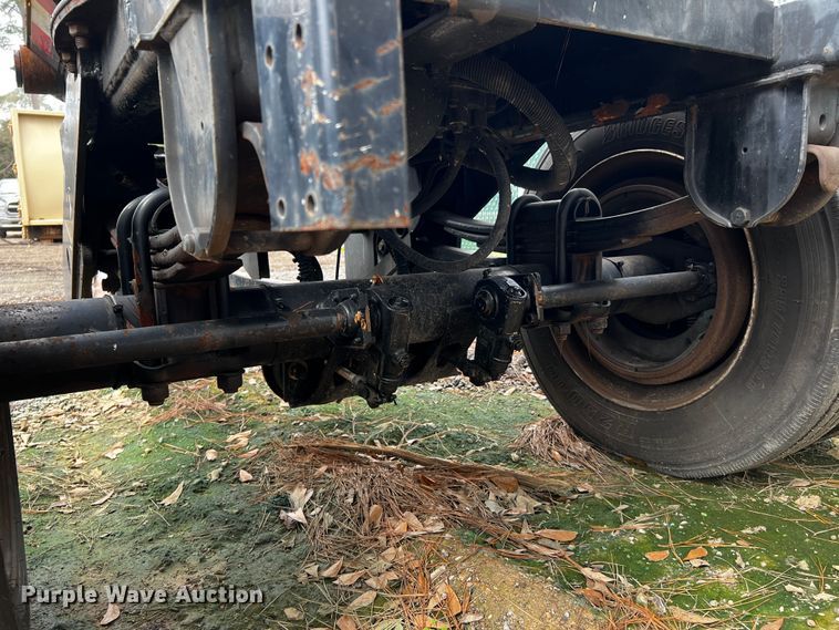 image for item DQ1975 2009 Amrep AMTTP-24  roll-off container trailer