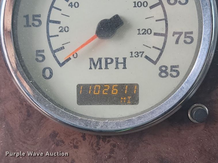 image for item DQ7478 2006 International 9400  semi truck