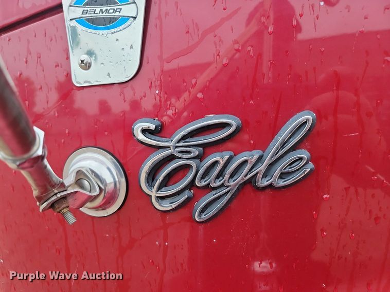 image for item DQ7478 2006 International 9400  semi truck