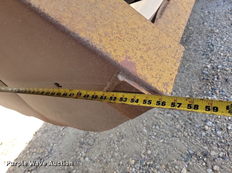 image for item DQ7481 1989 Clement  bottom dump trailer