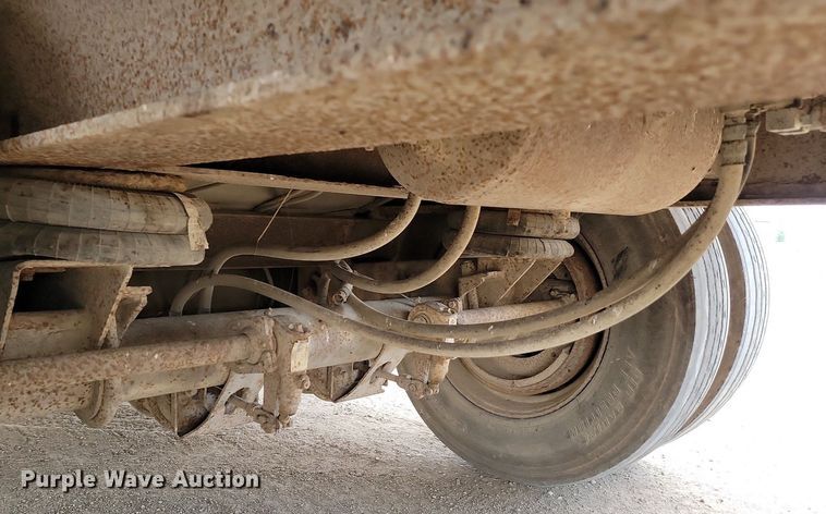 image for item DQ7482 Wilson PSDCL202  livestock trailer