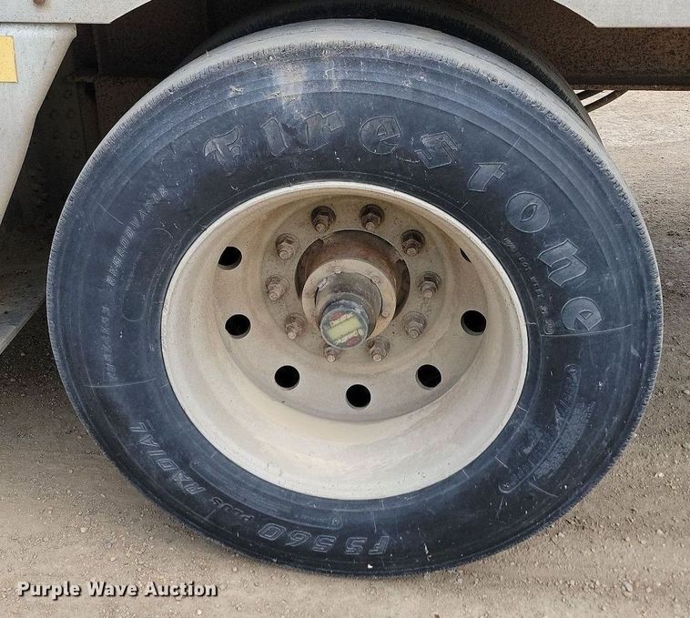 image for item DQ7482 Wilson PSDCL202  livestock trailer