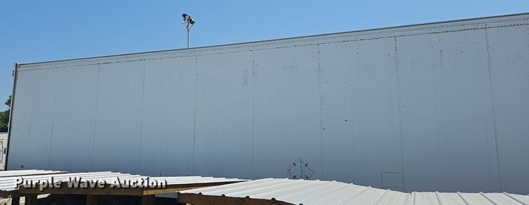 image for item DR3405 1999 Fruehauf  dry van trailer