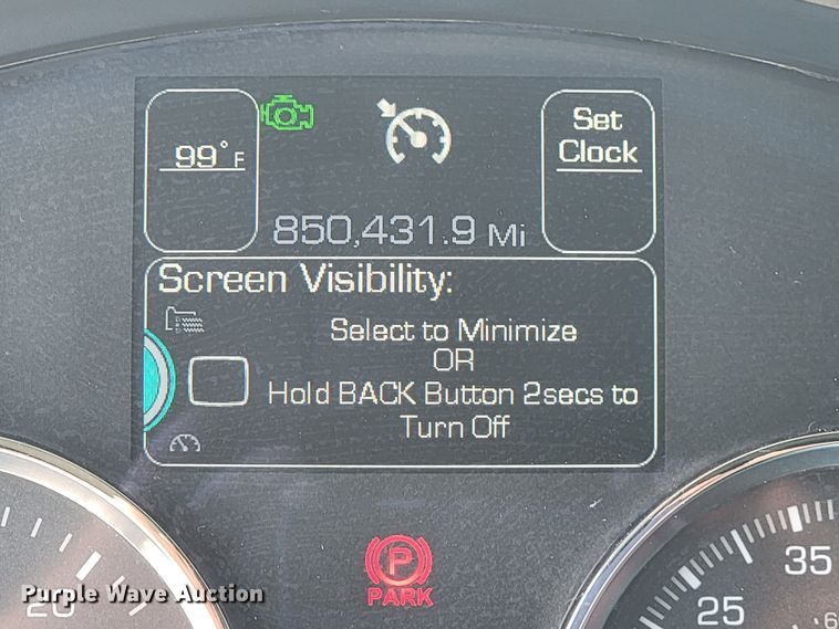 image for item HY9035 2015 Kenworth T680  semi truck