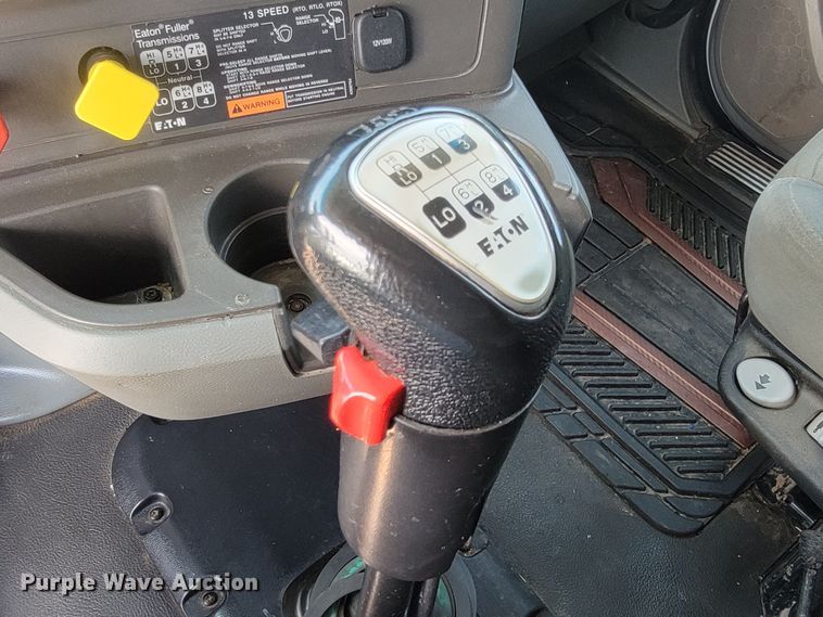 image for item HY9035 2015 Kenworth T680  semi truck