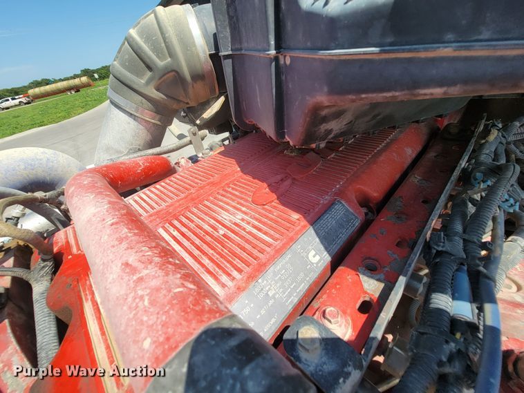 image for item HY9035 2015 Kenworth T680  semi truck