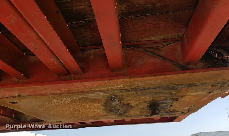 image for item IP9325 1980 Hobbs  oilfield trailer