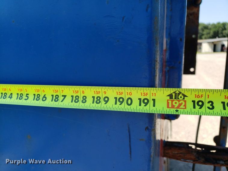 image for item IP9391 1998 Ford LT9000  dump truck