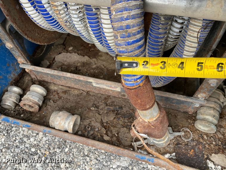 image for item JW9155 2013 Peterbilt 367  flatbed truck