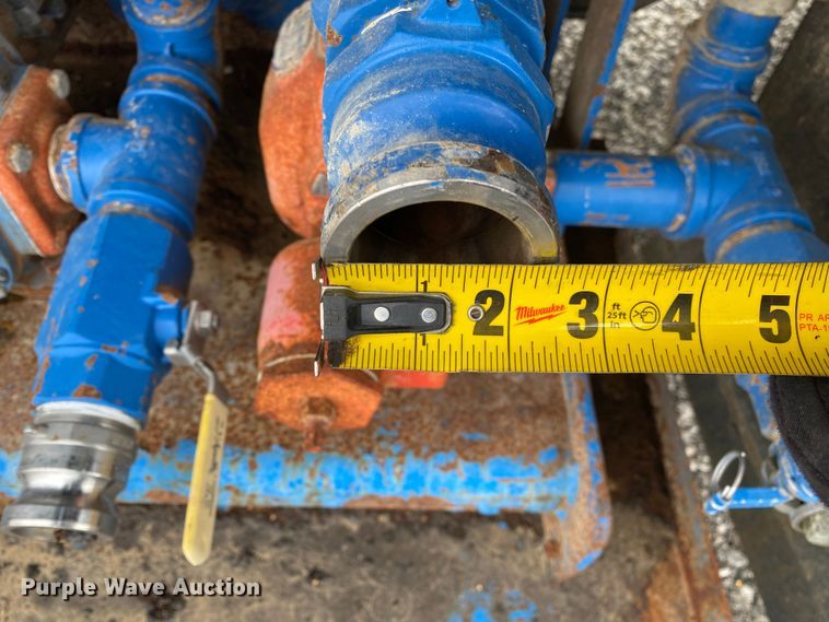 image for item JW9155 2013 Peterbilt 367  flatbed truck