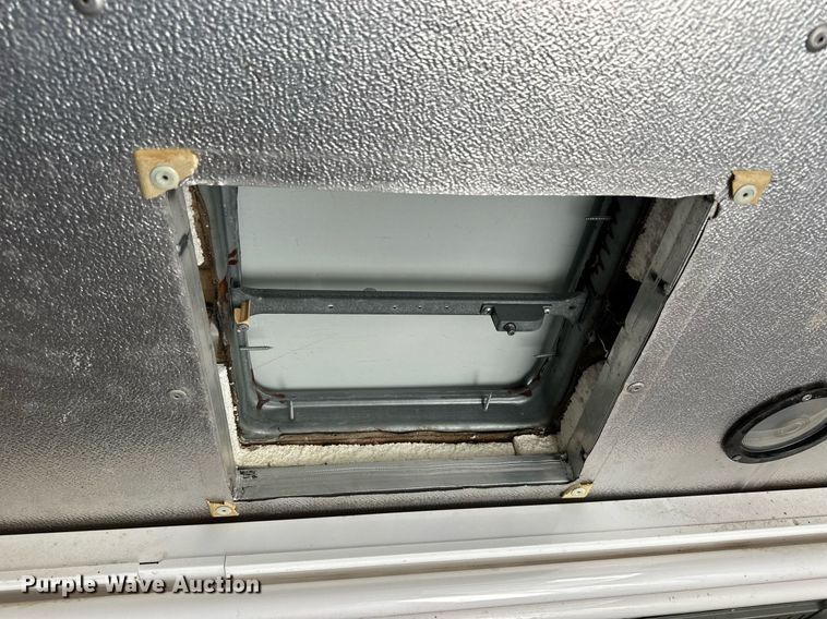 image for item KL9151 Enclosed cargo trailer