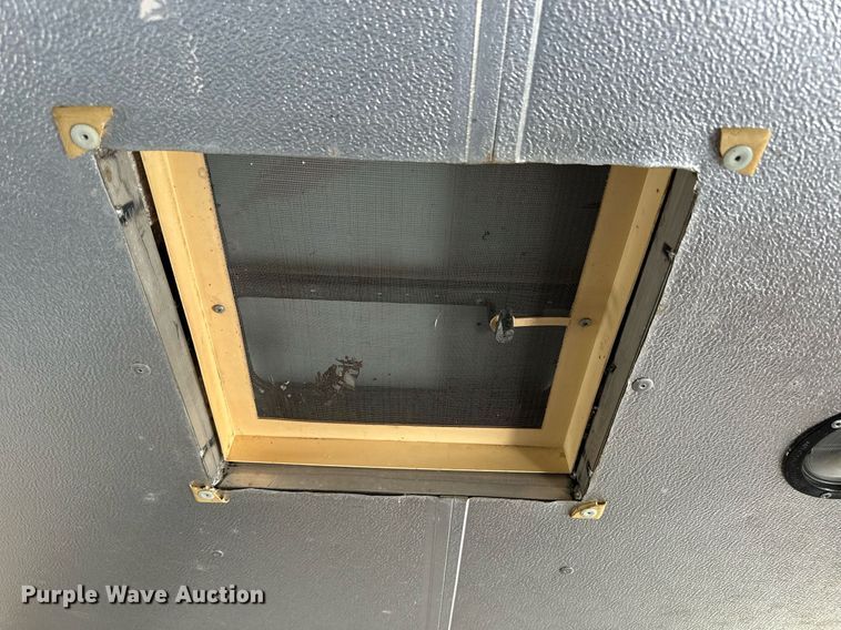 image for item KL9151 Enclosed cargo trailer