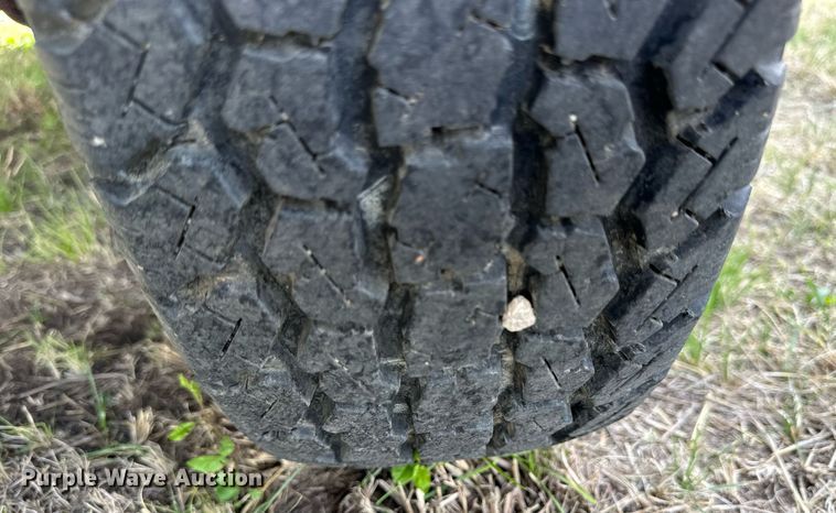 image for item KL9151 Enclosed cargo trailer