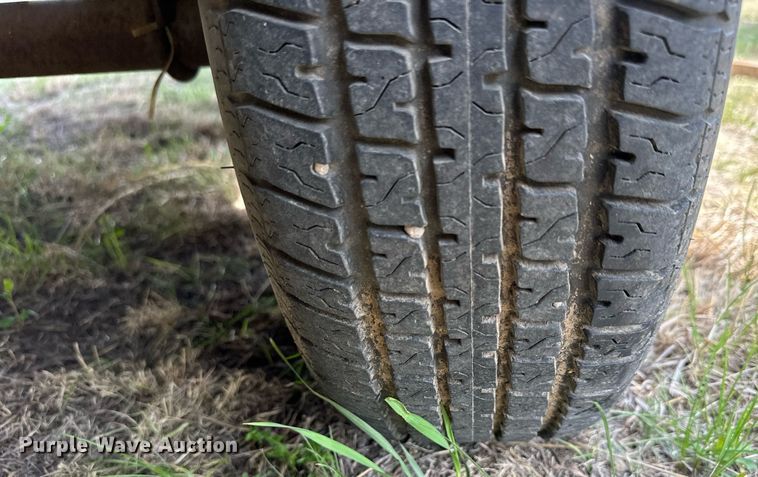 image for item KL9151 Enclosed cargo trailer