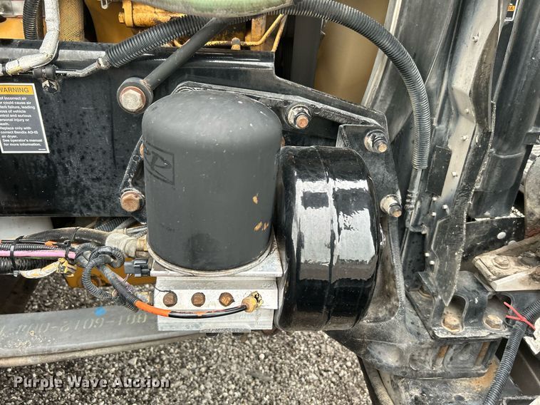 image for item KW9181 2008 Kenworth T660  semi truck