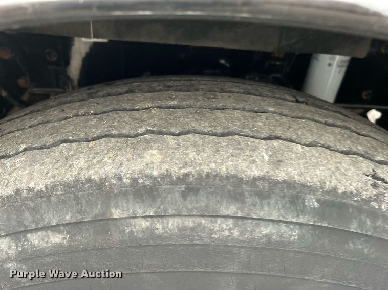 image for item KW9181 2008 Kenworth T660  semi truck