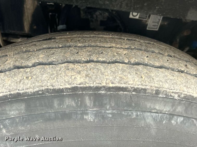 image for item KW9181 2008 Kenworth T660  semi truck