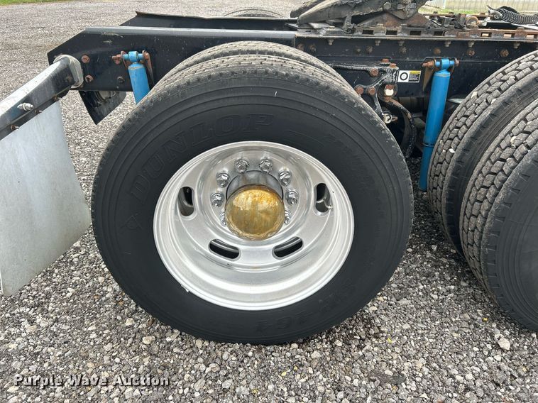 image for item KW9181 2008 Kenworth T660  semi truck