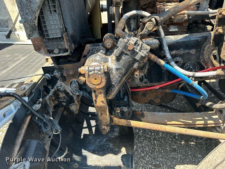 image for item KW9186 1999 Freightliner FLD  semi truck