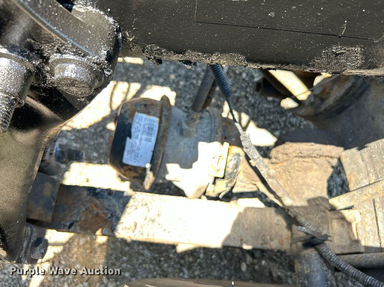 image for item KW9186 1999 Freightliner FLD  semi truck