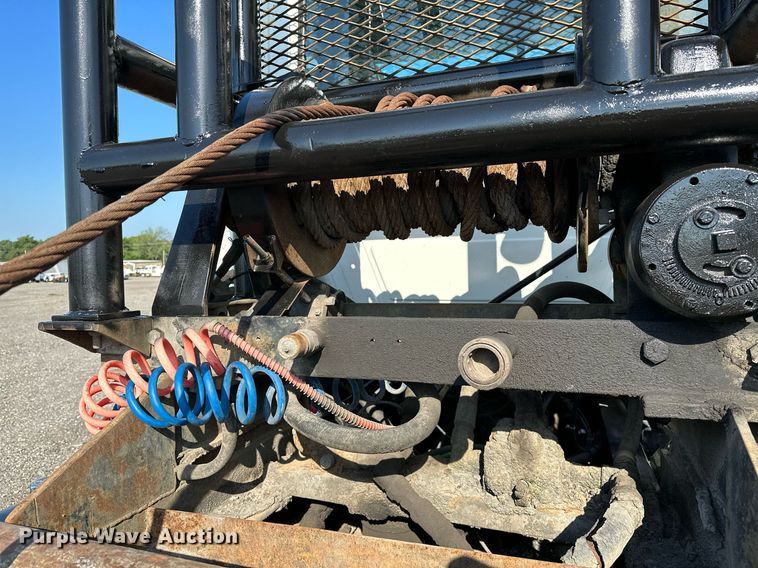 image for item KW9200 2006 Mack CHN613  semi truck