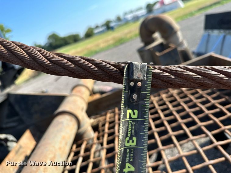 image for item KW9200 2006 Mack CHN613  semi truck