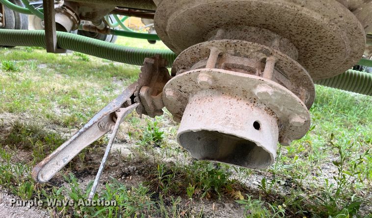 image for item LB9020 1968 Fruehauf  pneumatic dry bulk trailer